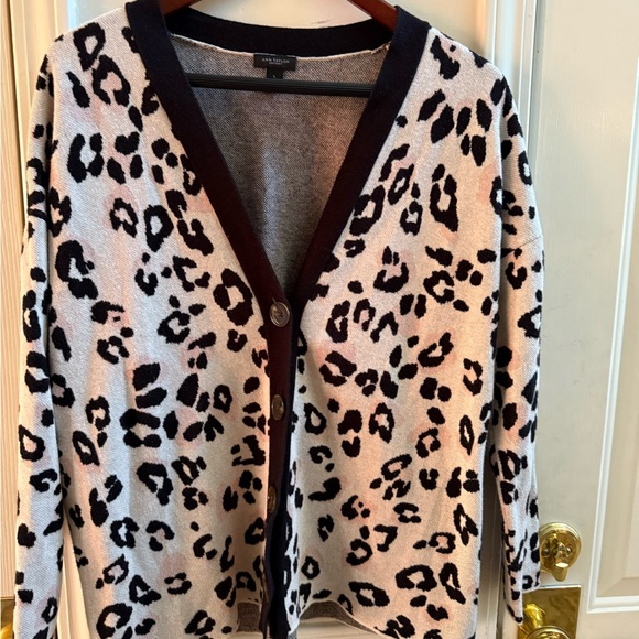 Ann Taylor Leopard Print Cardigan - Picture 2 of 8